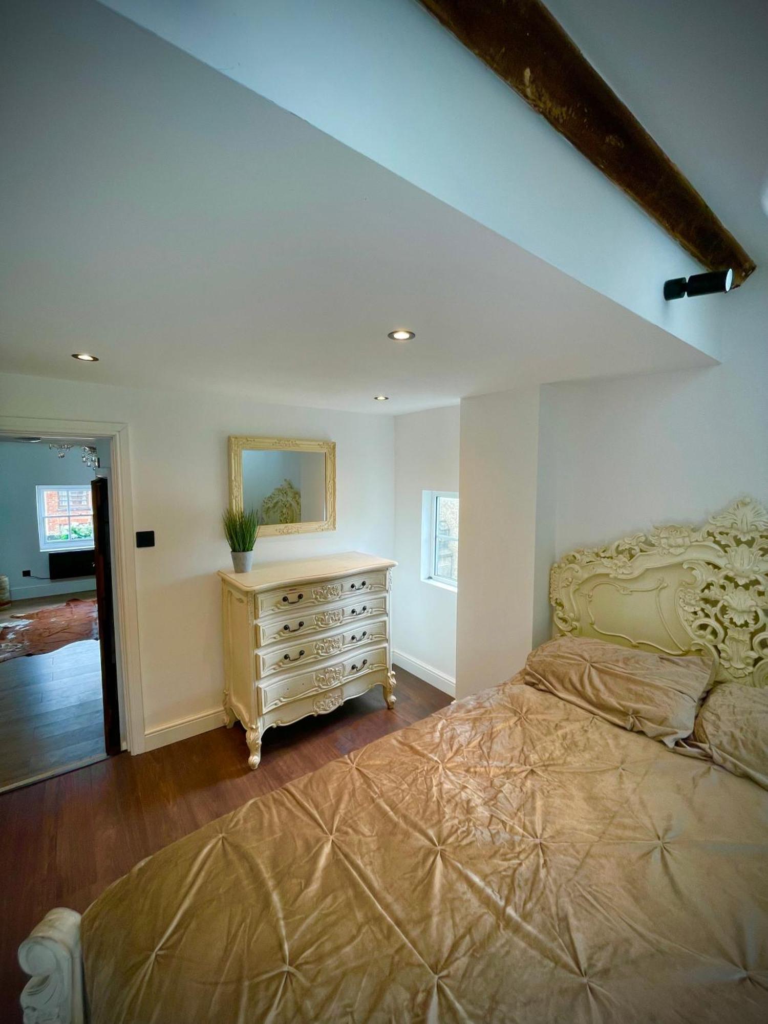 Vivians Rooftop Apartments Castle Donington Exterior photo