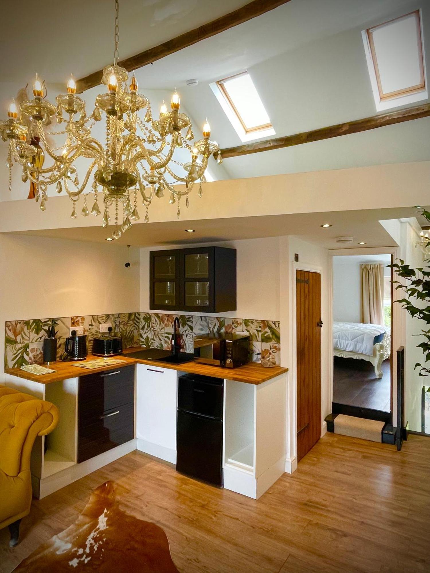 Vivians Rooftop Apartments Castle Donington Exterior photo